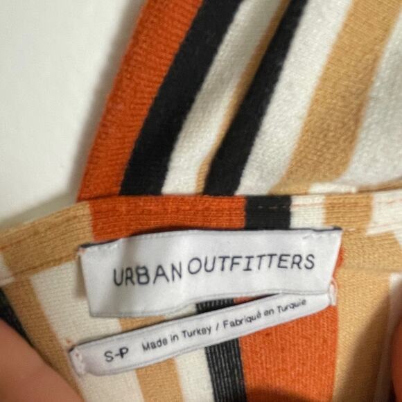 Urban Outfitters Women S Delany Jumpsuit 70s Striped Retro Square Neck Romper - Picture 11 of 12